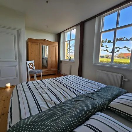 Apartment Sfeervol Landelijk Boerderijappartement Het Voorhuis